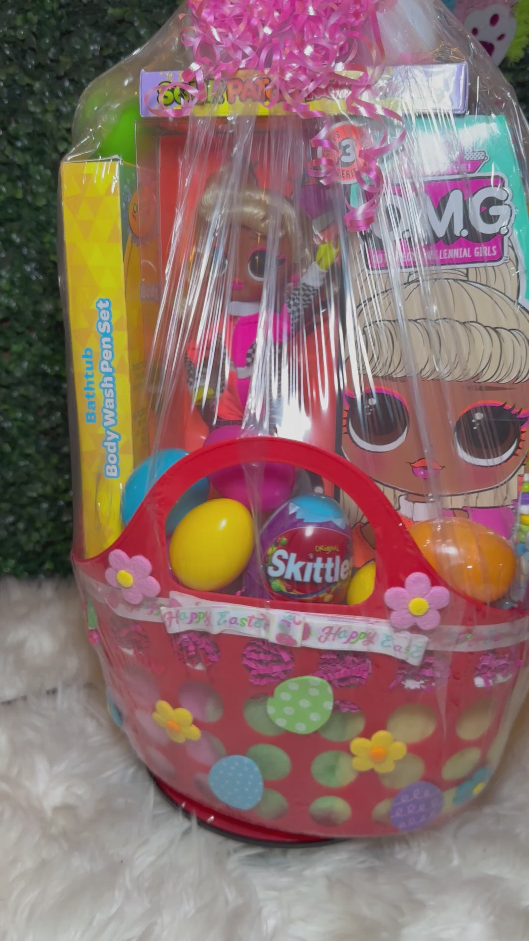 LOL Doll Surprise Basket